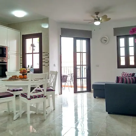 Yellow! Apartment